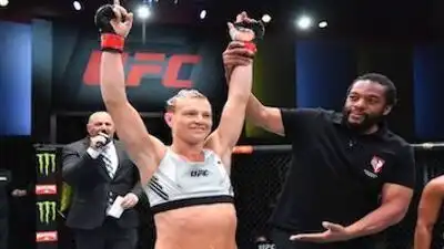 Прогноз на бой UFC Манон Фиро – Роуз Намаюнас