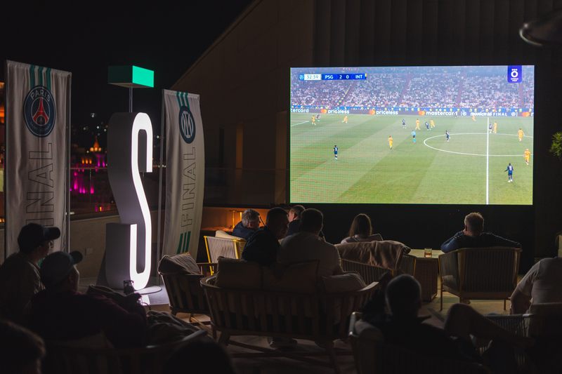 Финал Лиги чемпионов с Массимо Каррерой — клиенты PARI SECRET провели уикенд в Сочи