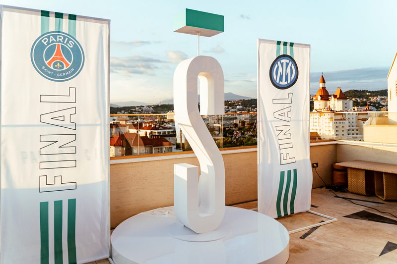 Финал Лиги чемпионов с Массимо Каррерой — клиенты PARI SECRET провели уикенд в Сочи