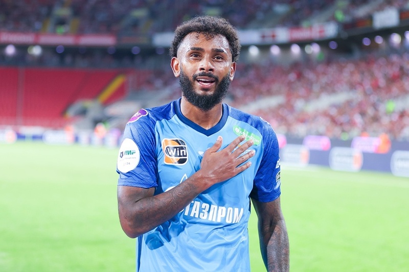 Известный тренер разнес лидера Зенита