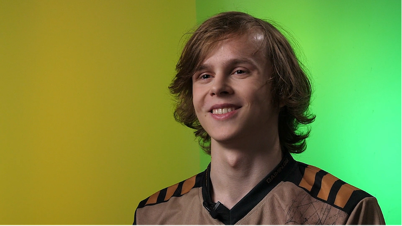 Soniqs - GG Soniqs - GG