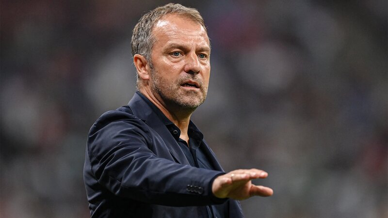 Барса провела переговоры с Фликом