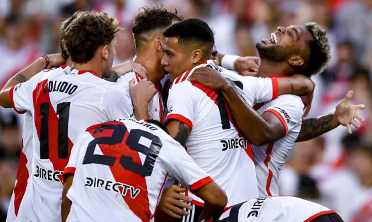 Депортиво Риестра — Ривер Плейт 13.06.2024 прогноз и ставки на футбольный матч Лиги Профессиональ