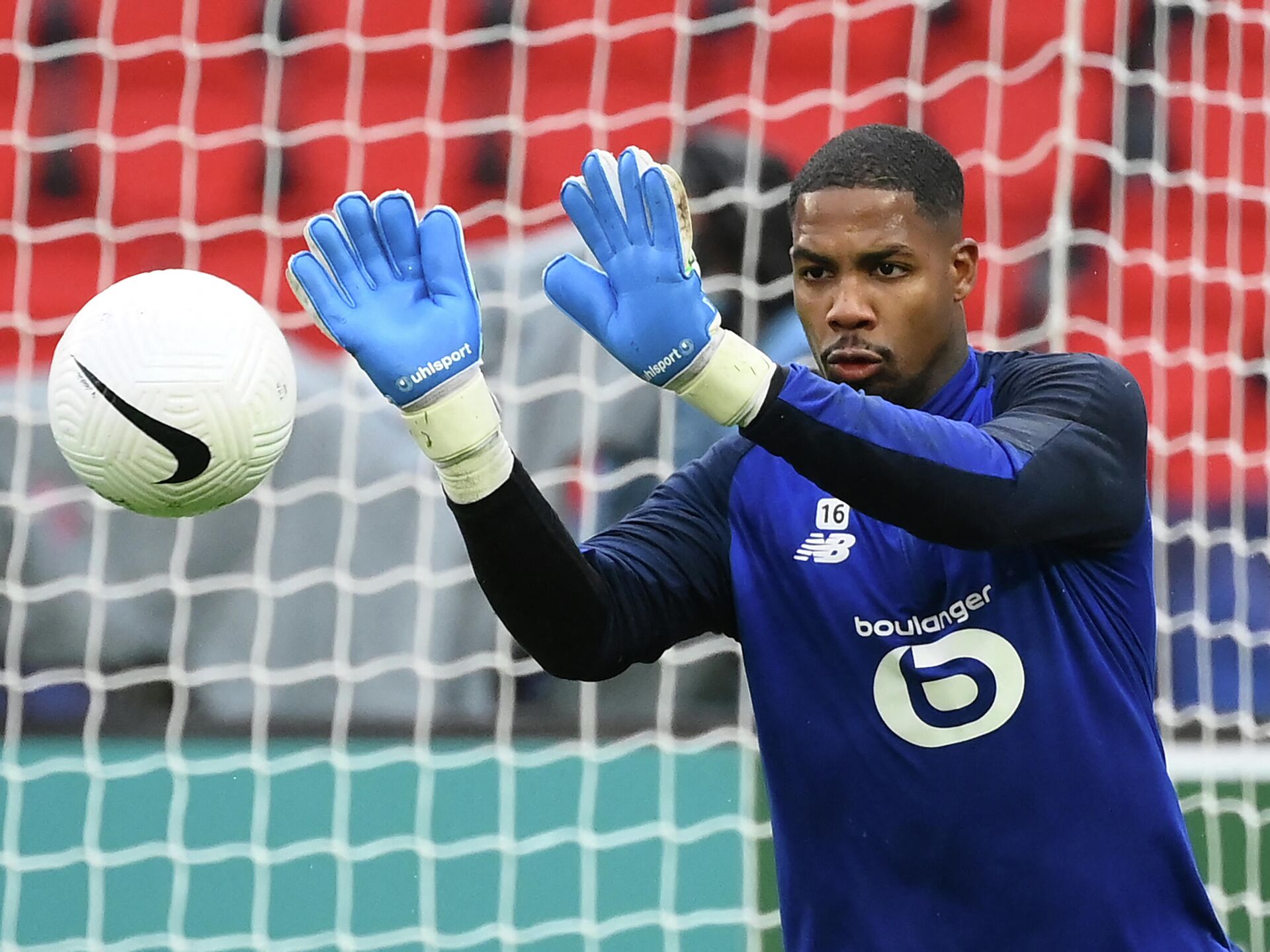 Меньян близок к новому контракту с Миланом