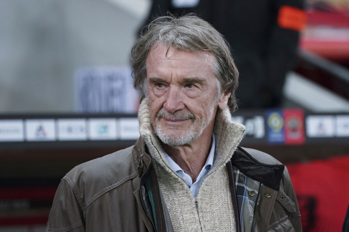 Рэтклифф просит фанатов МЮ набраться терпения